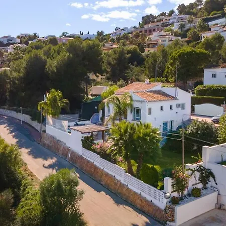 Apartment Apto Piscina Y Jardin Privado Platja de Larenal